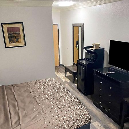 סטיבנוויל Rodeway Inn חדר תמונה
