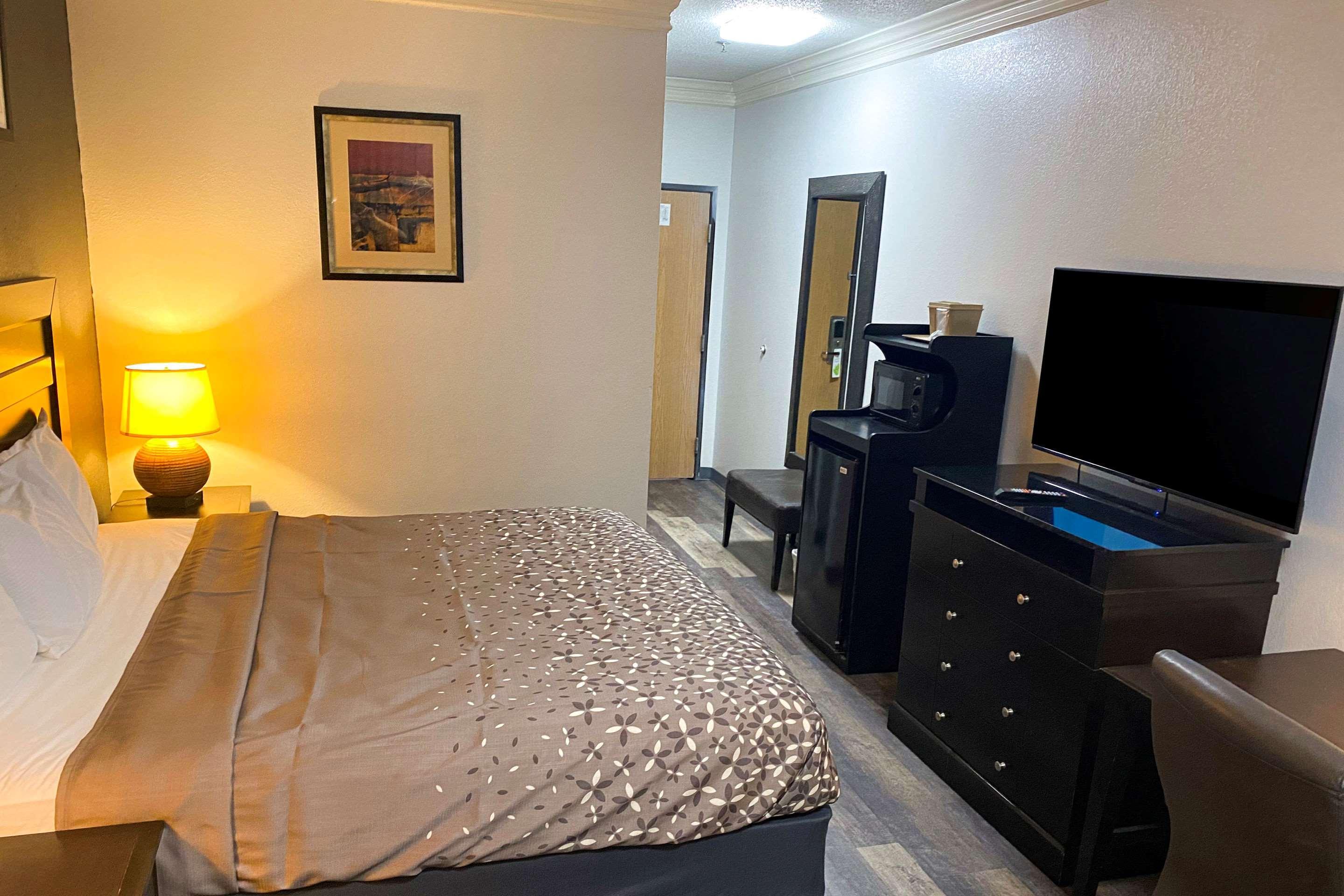 סטיבנוויל Rodeway Inn מראה חיצוני תמונה
