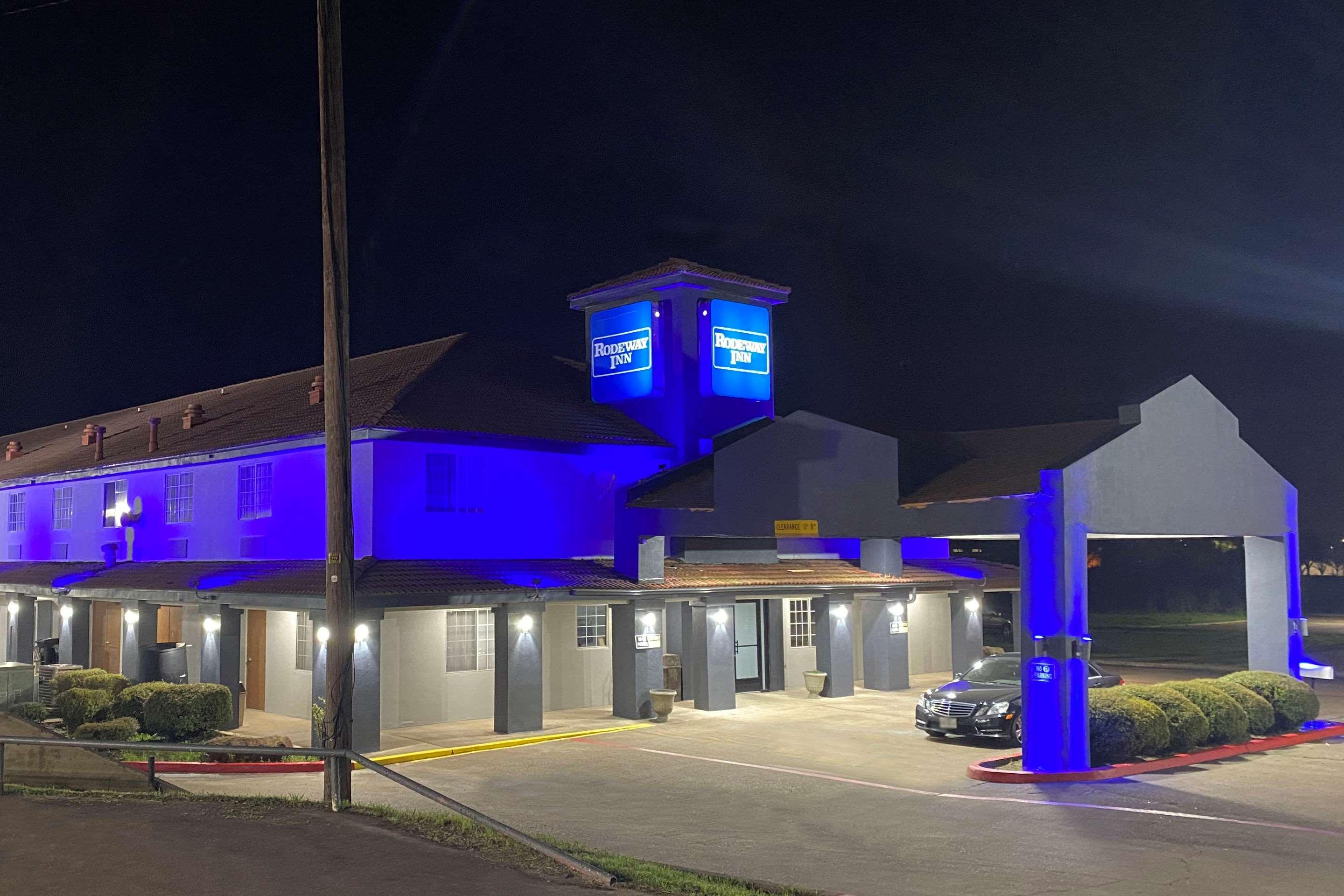 סטיבנוויל Rodeway Inn מראה חיצוני תמונה