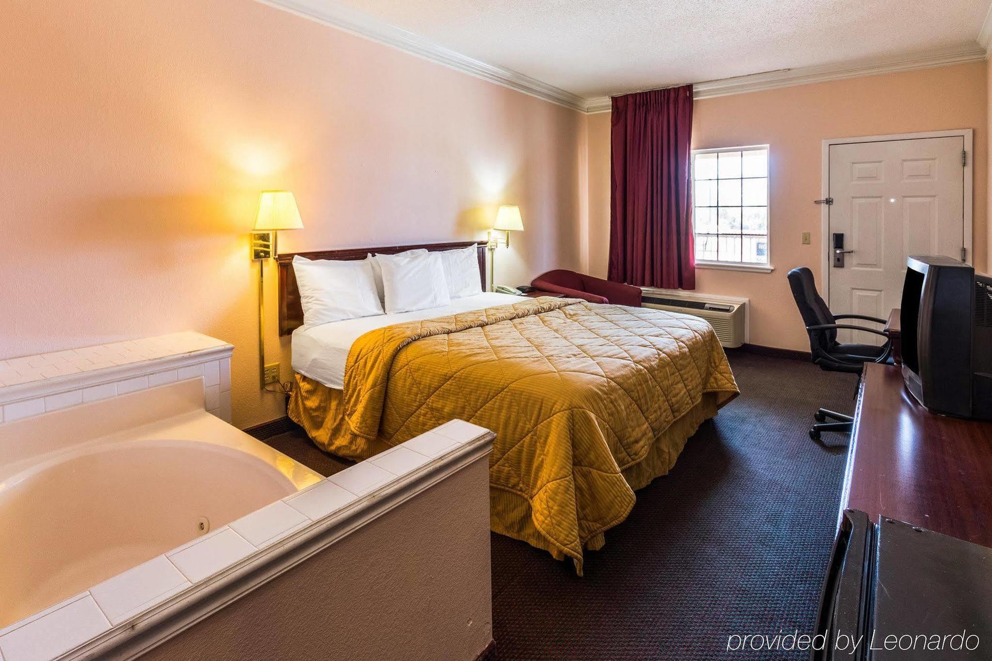 סטיבנוויל Rodeway Inn מראה חיצוני תמונה