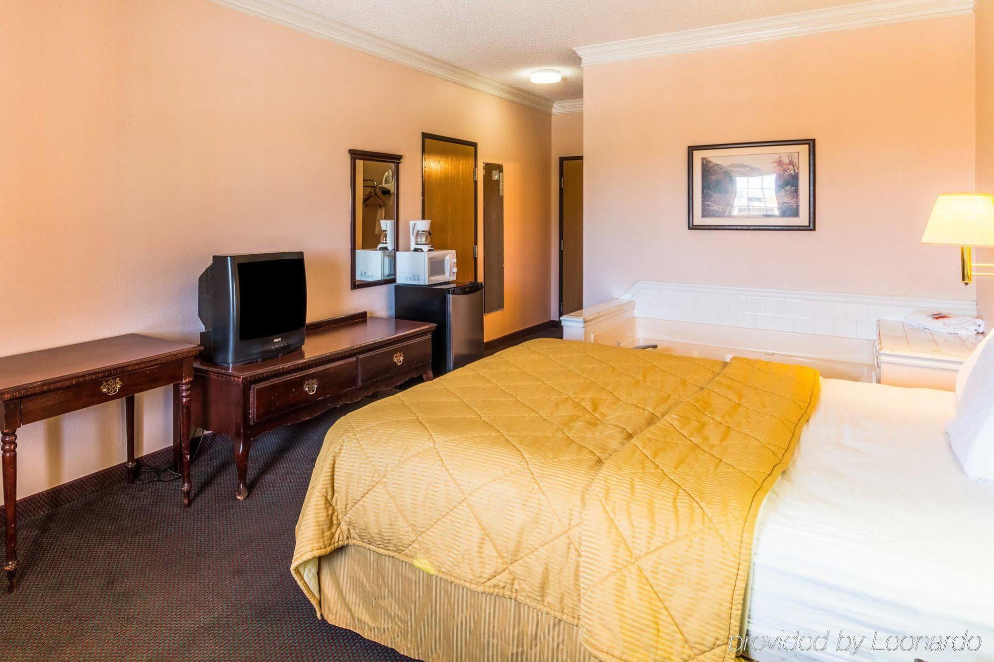 סטיבנוויל Rodeway Inn מראה חיצוני תמונה