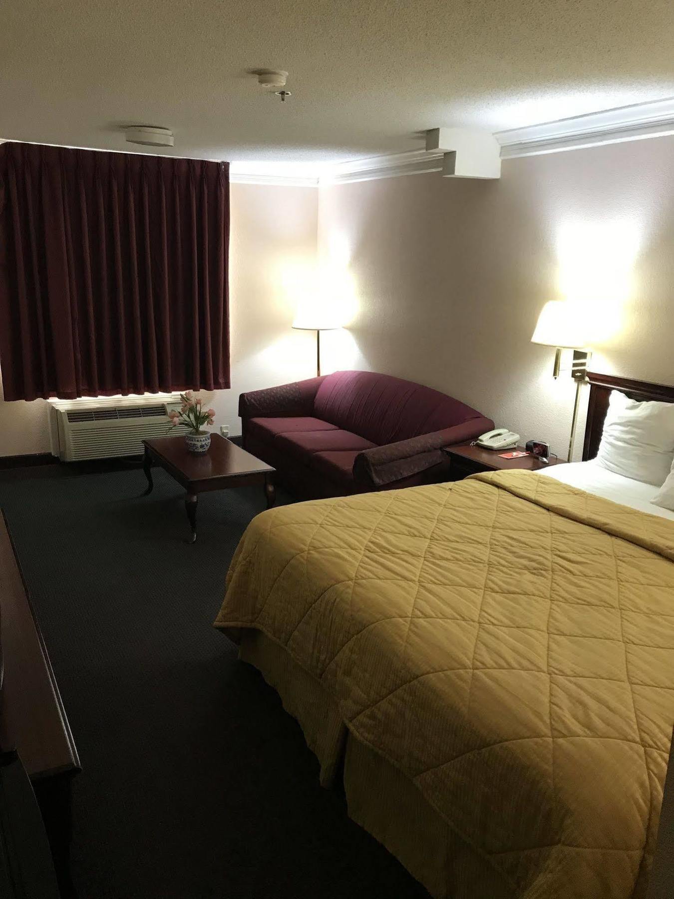 סטיבנוויל Rodeway Inn מראה חיצוני תמונה